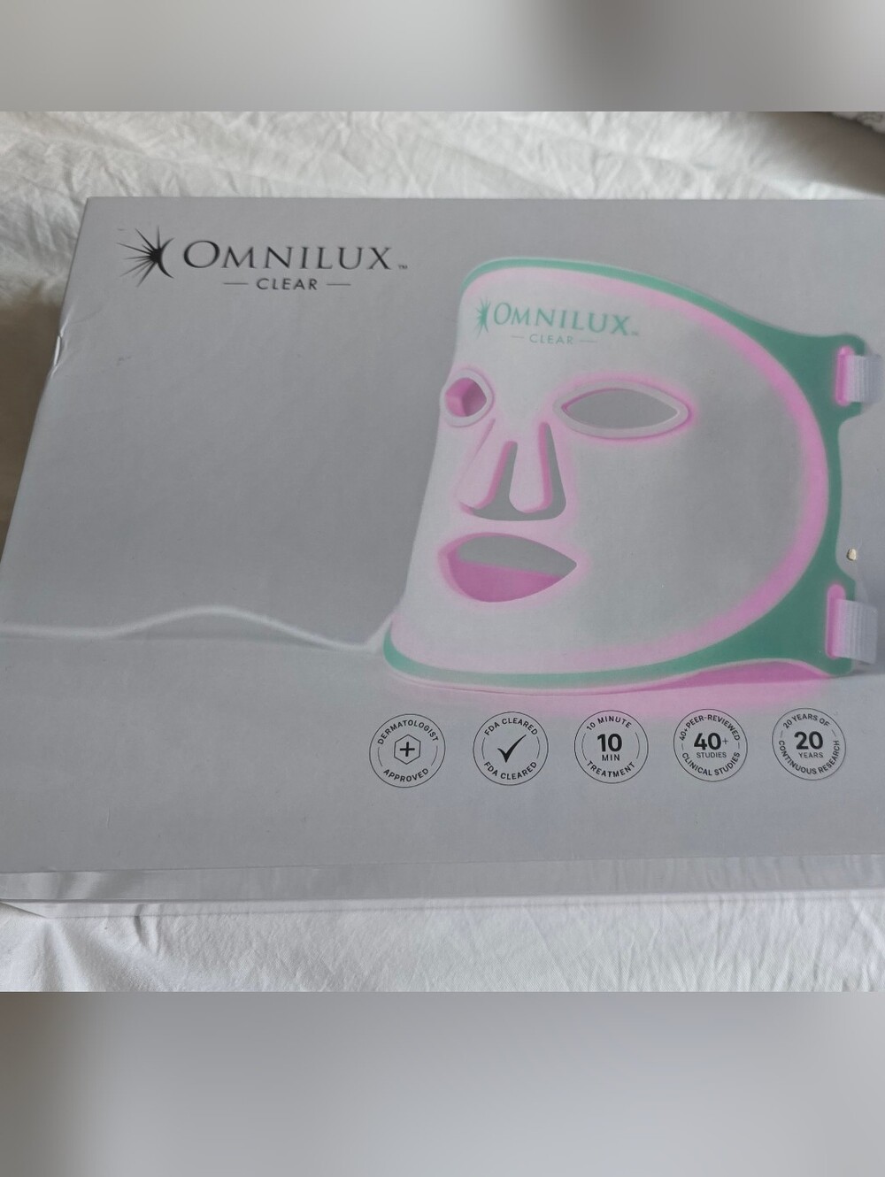 Omnilux Clear LED Acne Therapy Mask FDA-Cleared Blue + Red Light Therapy Mask